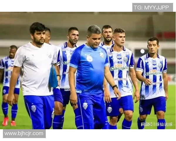 格雷米奥与瓜拉尼激战在即球迷期待精彩对决与胜负悬念